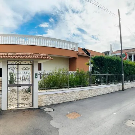 Raffaele Σπίτι διακοπών Trani