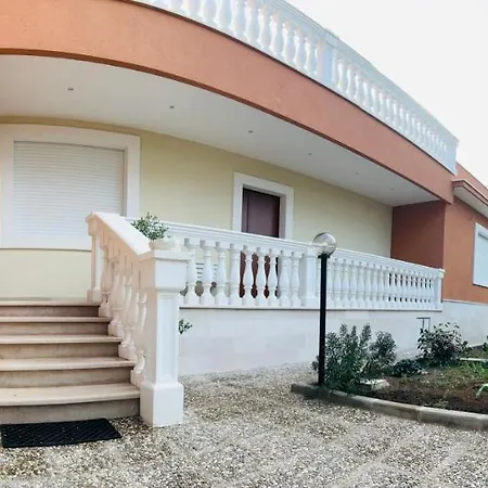 Holiday home Raffaele